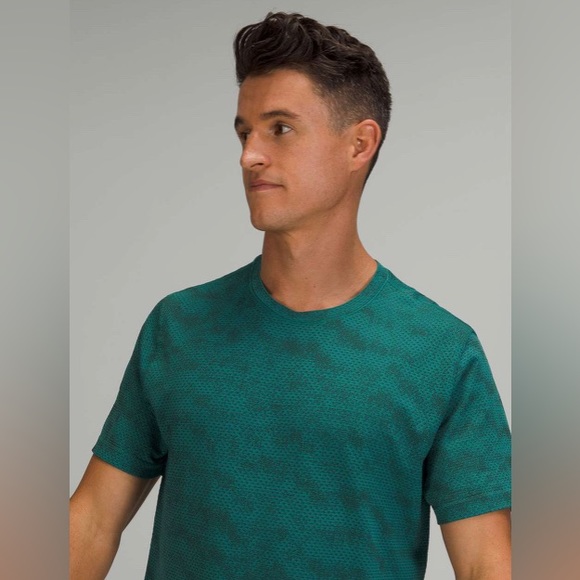Lululemon Metal Vent Breathe Short Sleeve Shirt Teal Lagoon / Rainforest Green - Picture 2 of 11